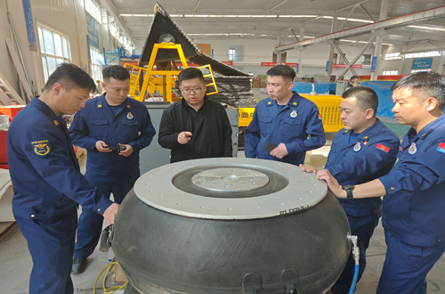 呼和浩特机场应急保障部消防支队-参观“救援工厂”学习先进经验